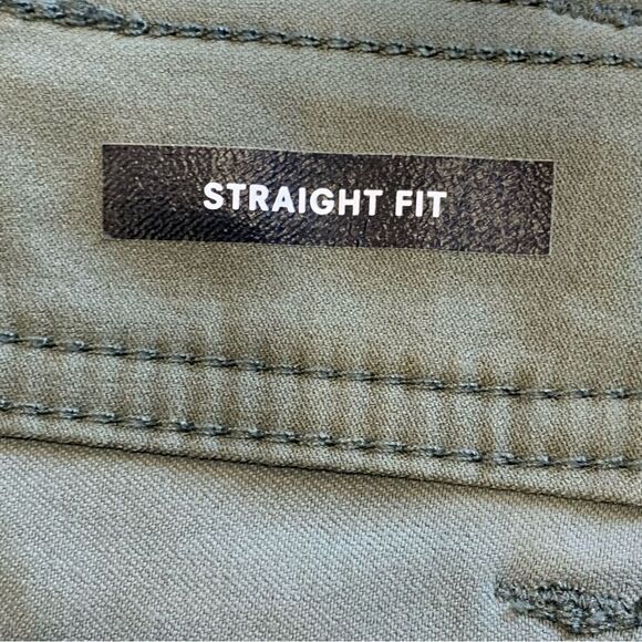 Prana Halle Straight Pants Camo Color Size 2S - Picture 5 of 11